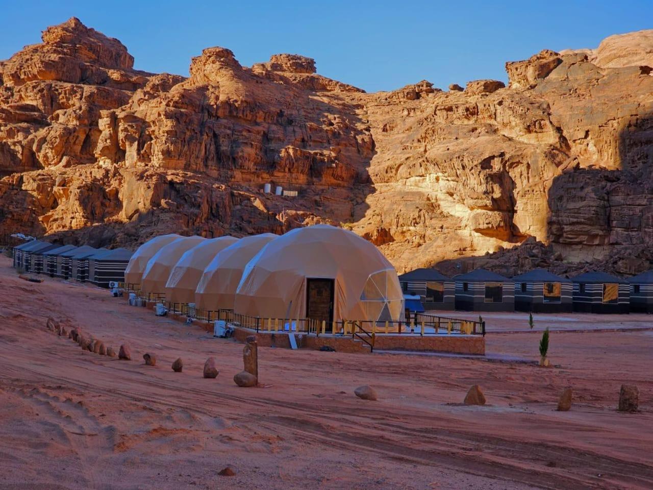 Hotel Sunrise Luxury Camp Wadi Rum Exteriér fotografie