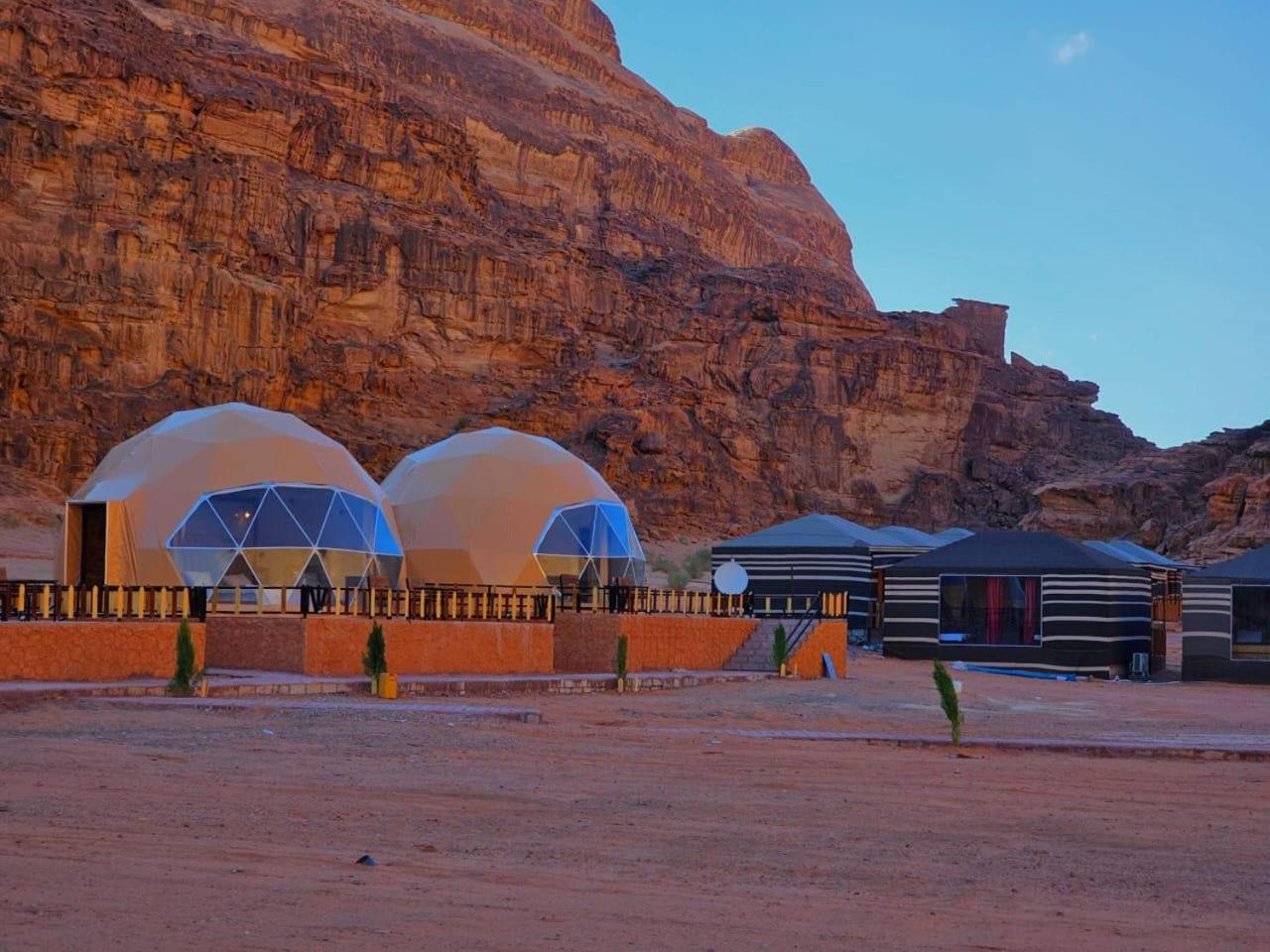 Hotel Sunrise Luxury Camp Wadi Rum Exteriér fotografie
