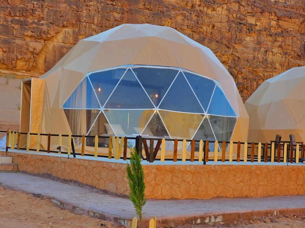 Hotel Sunrise Luxury Camp Wadi Rum Exteriér fotografie