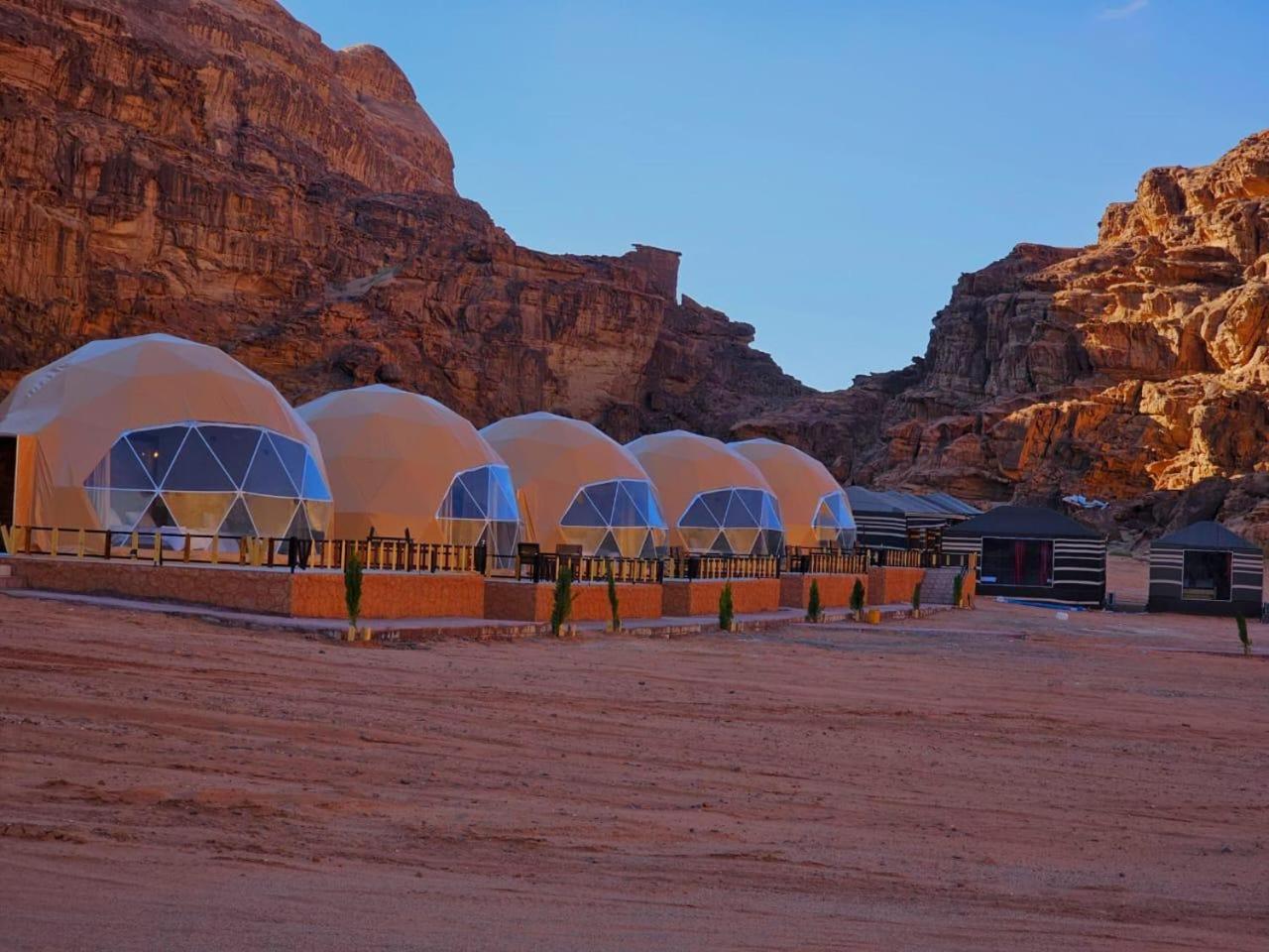 Hotel Sunrise Luxury Camp Wadi Rum Exteriér fotografie