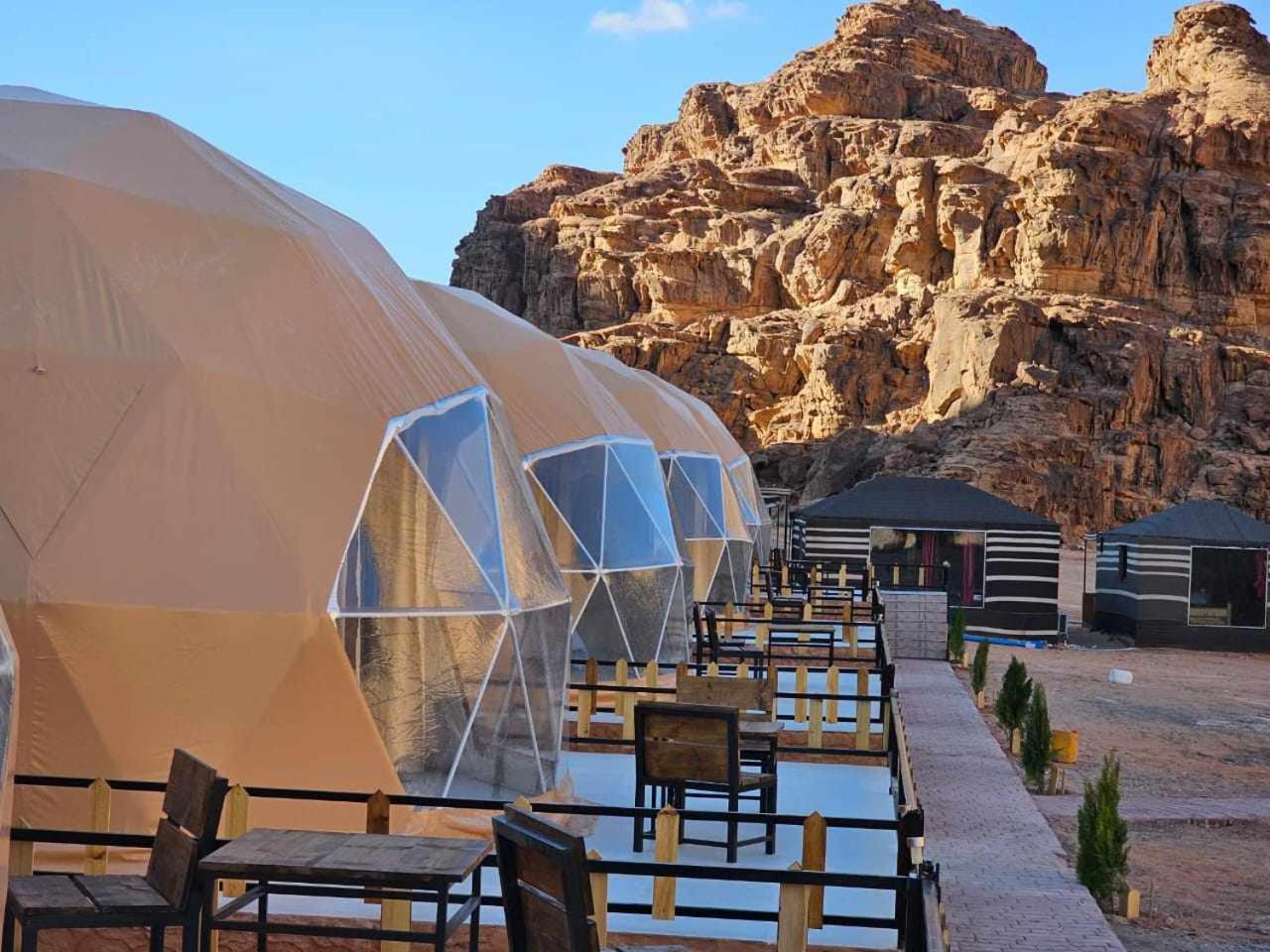 Hotel Sunrise Luxury Camp Wadi Rum Exteriér fotografie